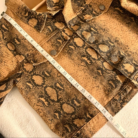 Animal Print Reptile Crop Jacket Size S - Picture 6 of 8